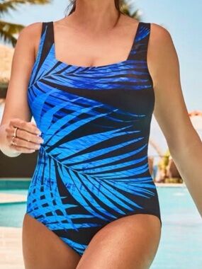 Swimsuits For All Nwt
Squareneck Chlorine Resistant
One Piece Plus
Size 14